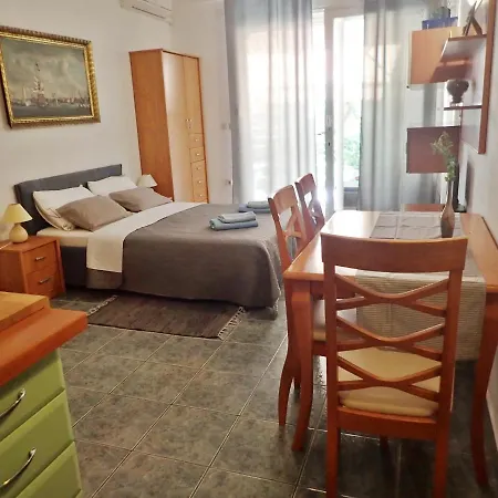 Blue Ivy Near The アパート *